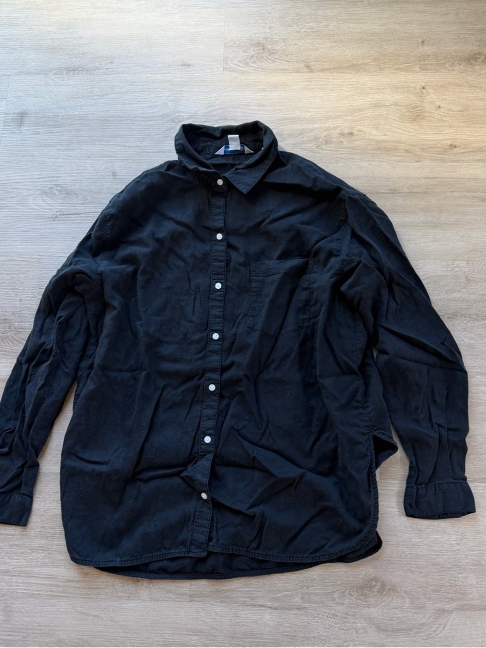 Old Navy Men’s Button Down Shirt